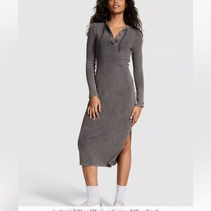 New vintage wash ribbed hooded maxi dress